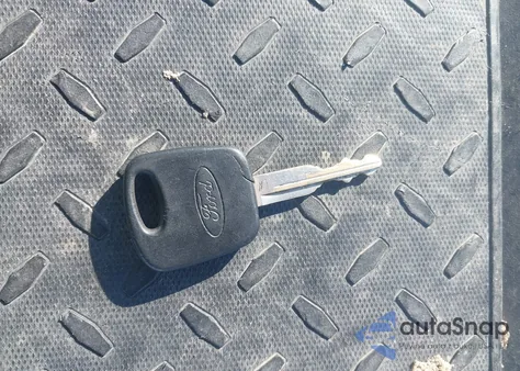 2004 Ford Focus Lx z USA, uszkodzony, nr VIN 1FAFP33Z94W194683